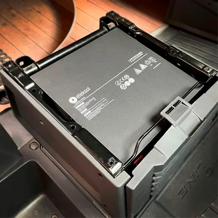 Batería Litio Eleksol 12.8V 300Ah LFP300BTBA Bajo Asiento - Baterías de Lítio