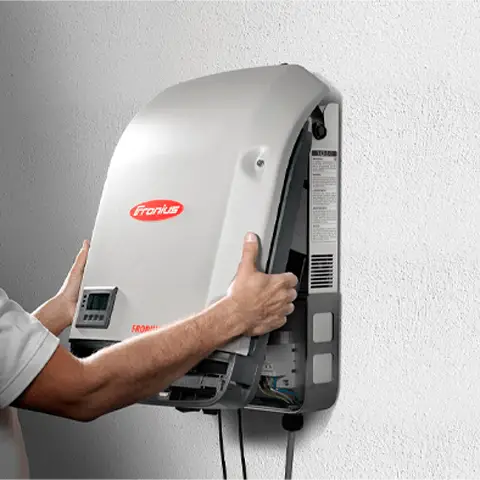 Inversor Trifásico Fronius Eco 27.0-3-S WLAN - Inversores Solares Trifásicos
