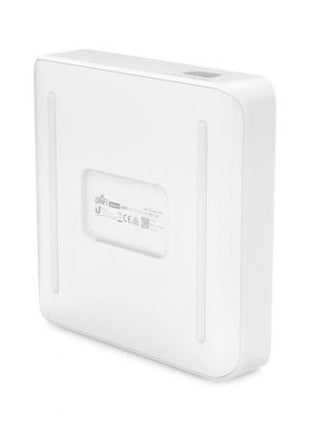 Switch Ubiquiti UniFi Lite USW - LITE - 16 - POE 16 Puertos/ RJ45 10/100/1000 PoE - Tiensol